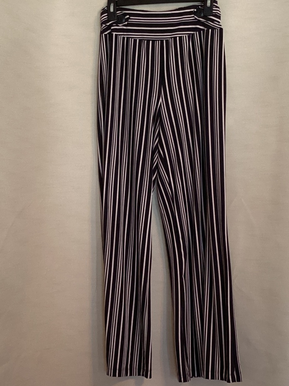 Wide-Leg Striped Pants - Black & White